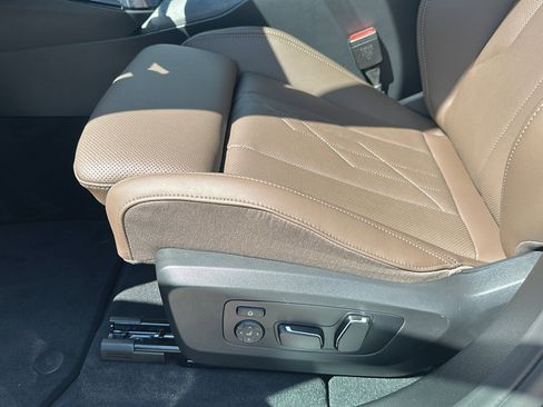 New 2026 BMW X3 xDrive30 w/ Premium Package image 12