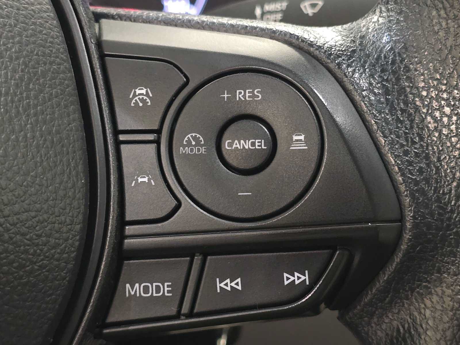 Certified 2024 Toyota Corolla Cross L AWD/4WD image 20