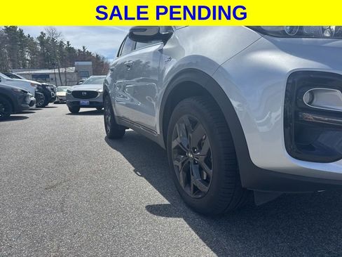 Used 2020 Kia Sportage S w/ S Sunroof Package AWD/4WD image 3
