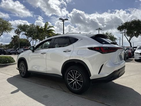 Used 2024 Lexus NX 250 FWD image 27