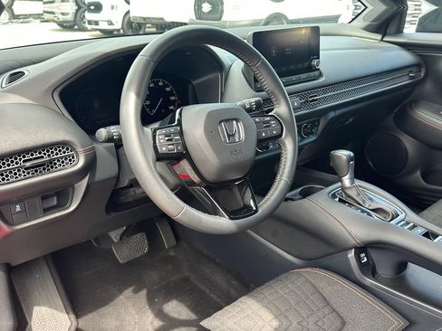 Used 2023 Honda HR-V Sport image 14