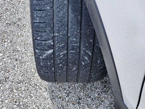 Used 2017 Ford Escape Titanium AWD/4WD image 10