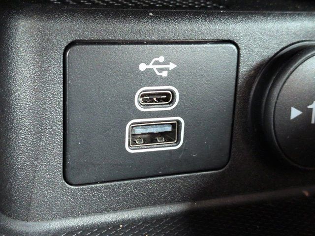 Used 2025 Ford Escape Active w/ Tech Pack #1 FWD image 22