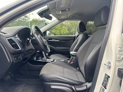 Certified 2023 Kia Seltos S w/ Navigation Package AWD/4WD image 19