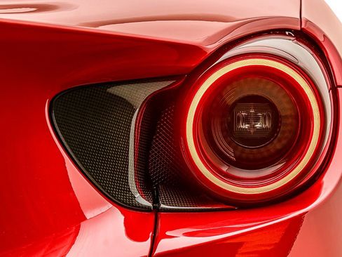 Used 2022 Ferrari Portofino M RWD image 29