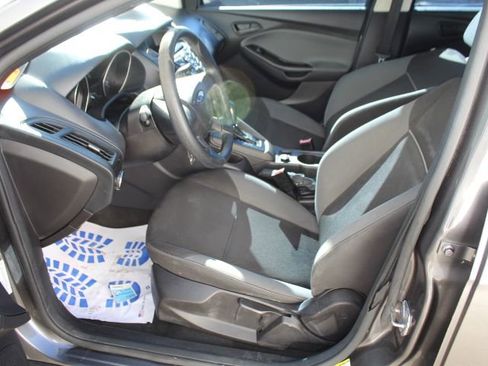 Used 2013 Ford Focus S image 23