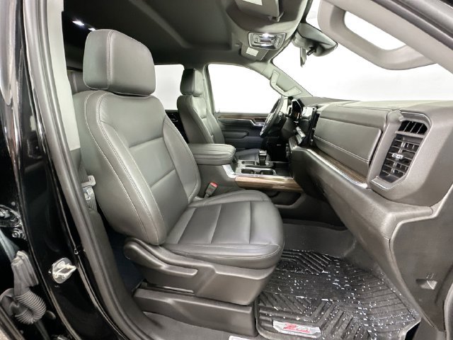 Used 2024 Chevrolet Silverado 1500 RST w/ Convenience Package II AWD/4WD image 29
