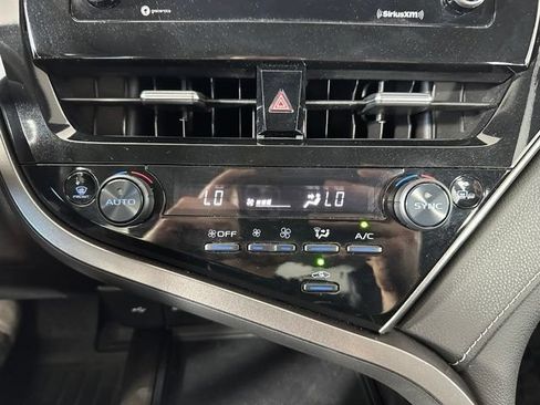 Used 2022 Toyota Camry SE AWD/4WD image 22