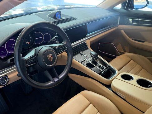 Certified 2023 Porsche Panamera Platinum Edition RWD image 3