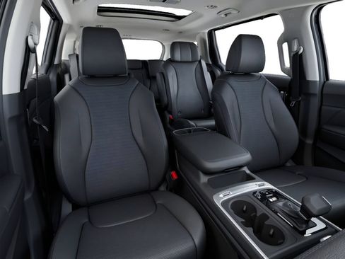 New 2027 Kia Carnival SX Prestige FWD image 15