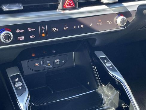 New 2026 Kia Sorento SX Prestige image 38