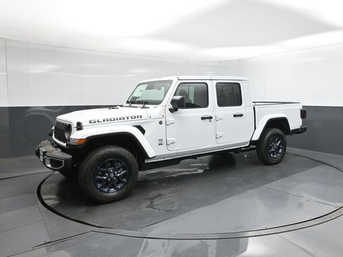 New 2026 Jeep Gladiator Sport AWD/4WD image 34