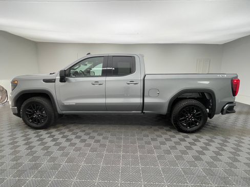 Used 2023 GMC Sierra 1500 Elevation AWD/4WD image 11