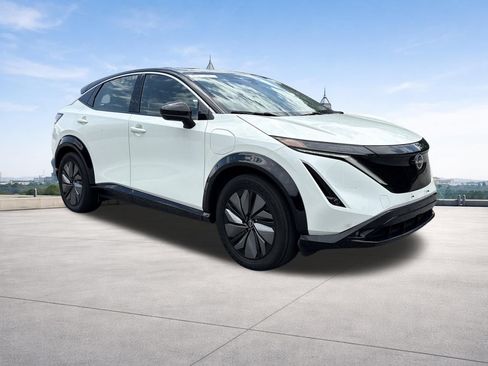 Certified 2023 Nissan Ariya FWD image 30