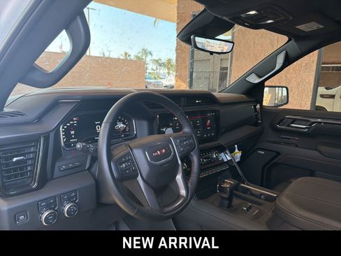 Certified 2025 GMC Sierra 1500 AT4 w/ Technology Package image 6