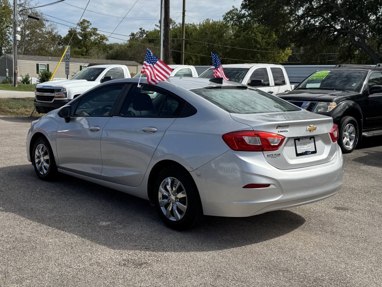 Used 2016 Chevrolet Cruze L FWD image 8