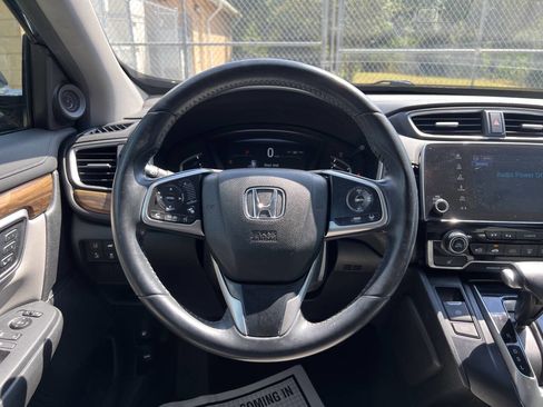 Used 2017 Honda CR-V Touring image 16