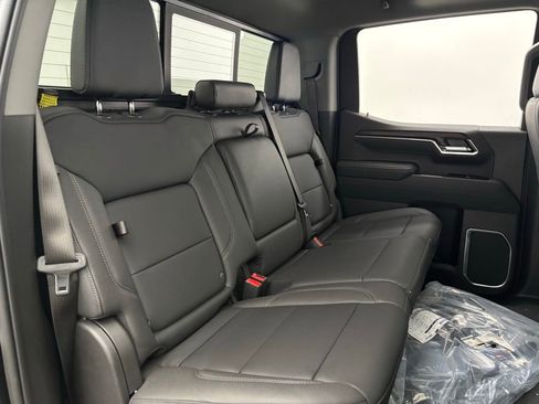 New 2026 GMC Sierra 1500 SLT w/ SLT Premium Package image 38