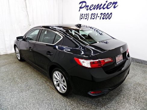 Used 2016 Acura ILX FWD image 4