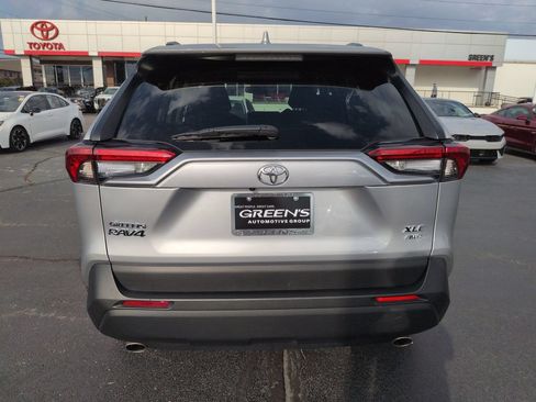 Certified 2025 Toyota RAV4 XLE AWD/4WD image 4