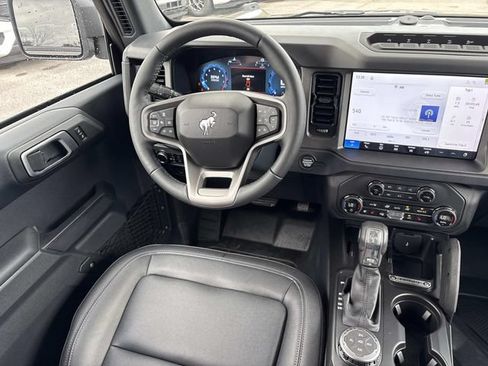 New 2026 Ford Bronco Badlands AWD/4WD image 14