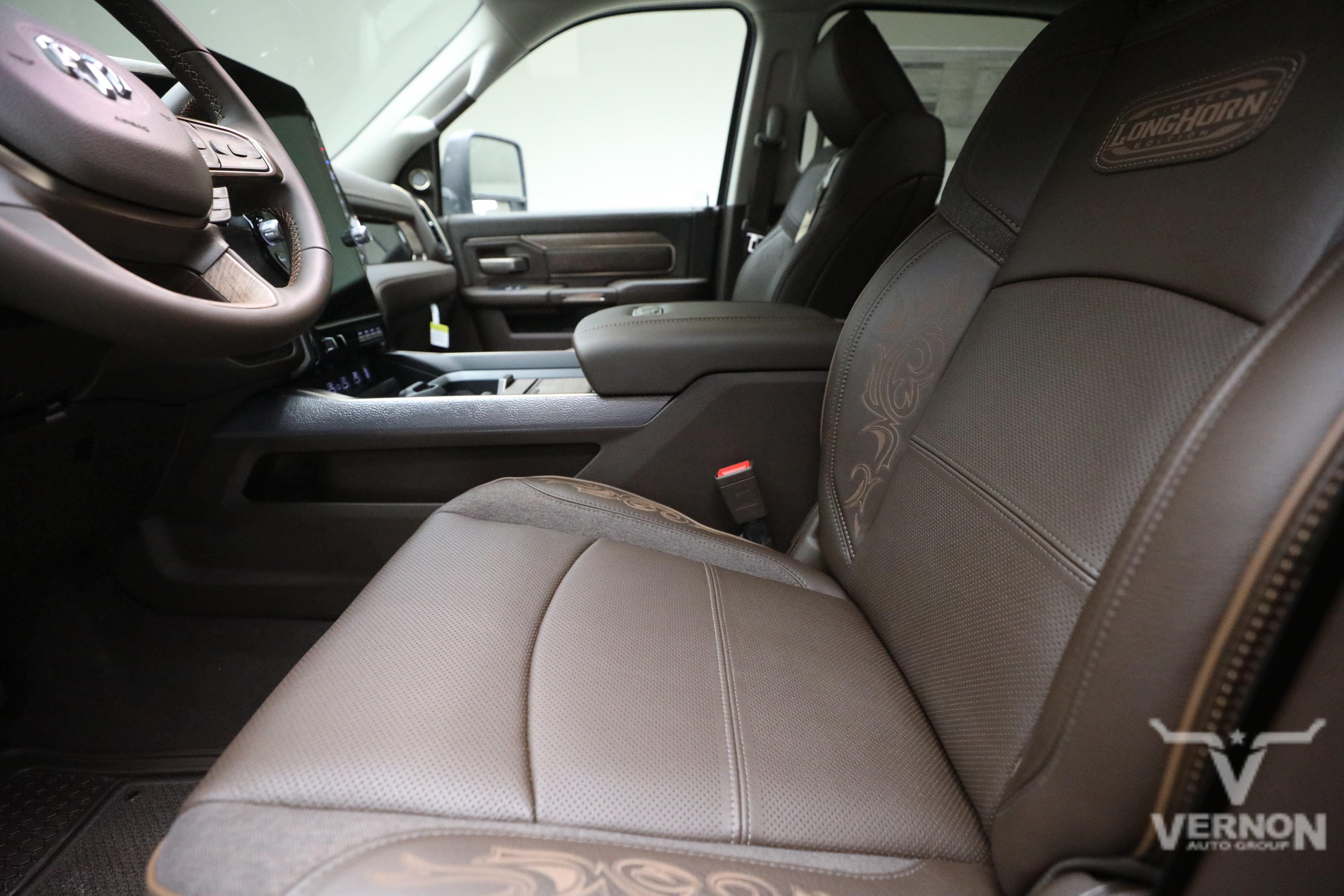 New 2027 RAM 2500 Limited AWD/4WD image 10