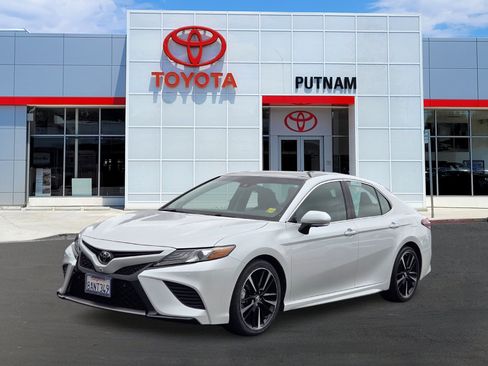 Used 2018 Toyota Camry XSE w/ Driver Assist Package FWD image 8