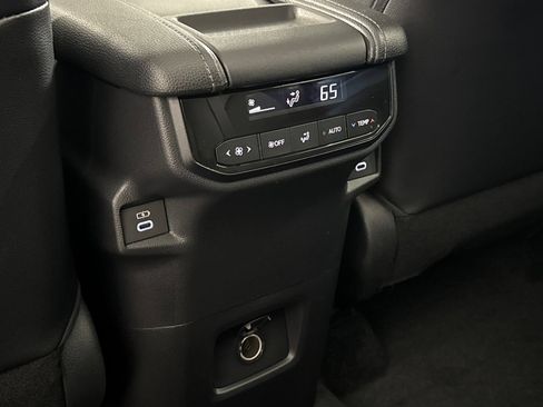 New 2026 Toyota Grand Highlander FWD image 15
