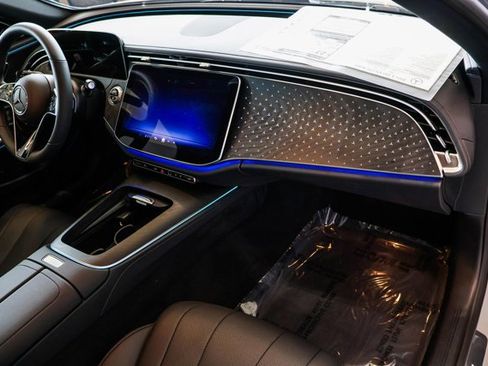 New 2026 Mercedes-Benz E 350 4MATIC Sedan image 21