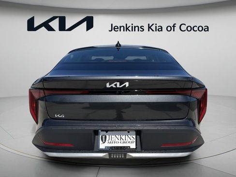 New 2026 Kia K4 FWD image 7