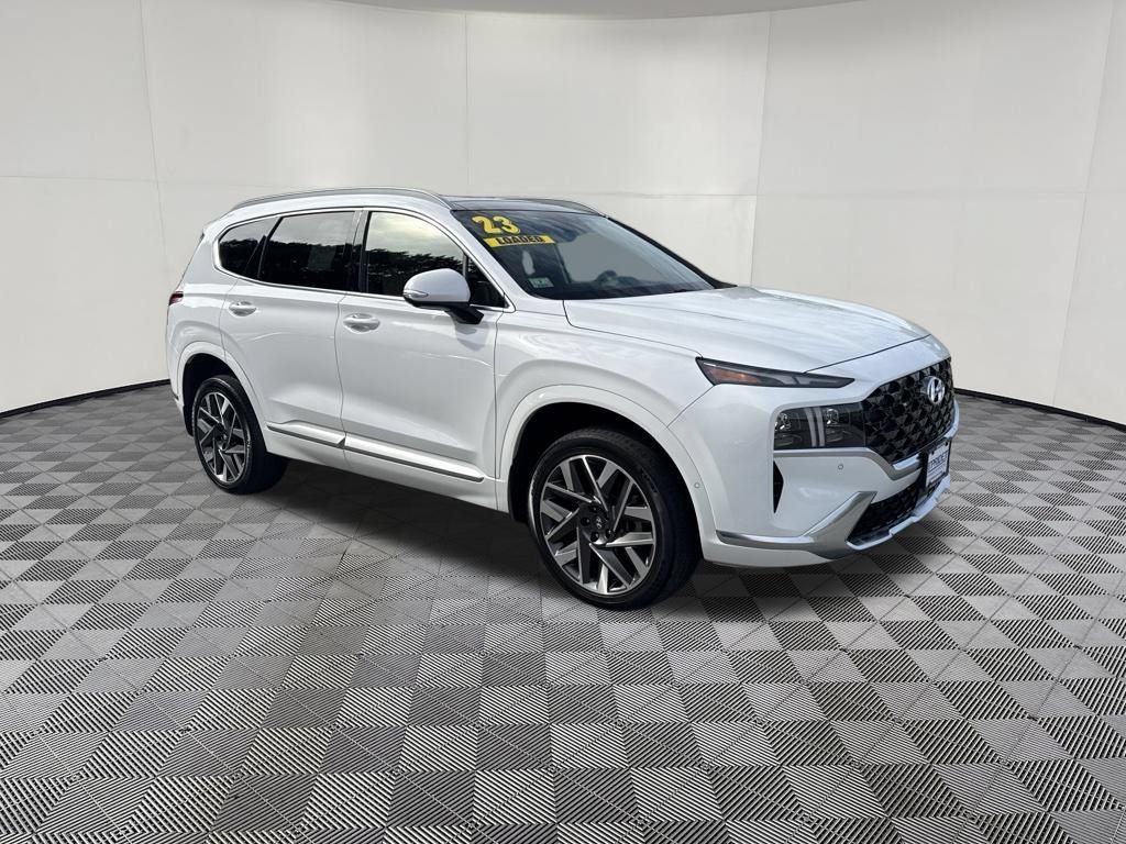 Used 2023 Hyundai Santa Fe Calligraphy AWD/4WD image 3