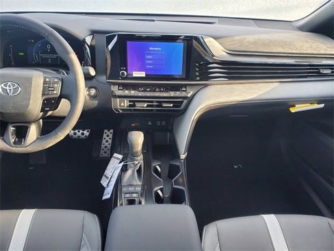 New 2026 Toyota Camry SE image 13