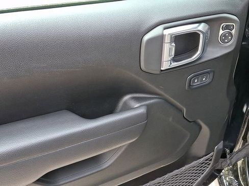 Used 2025 Jeep Wrangler Unlimited Sport S 4xe image 12