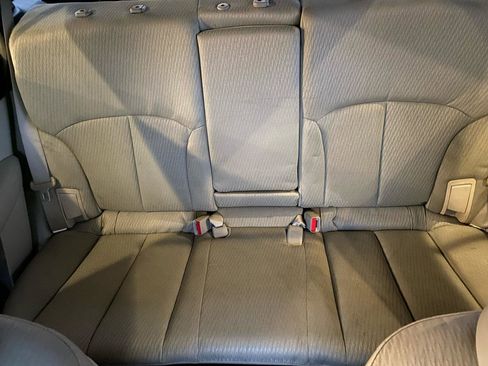 Used 2011 Subaru Outback 2.5i Premium AWD/4WD image 24