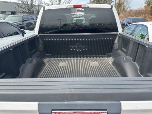 Used 2019 Ford F150 XLT w/ Equipment Group 302A Luxury image 9