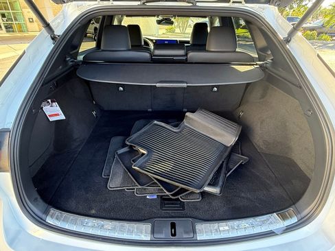 Used 2024 Lexus RX 350h image 17