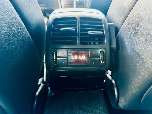 Used 2008 Mercedes-Benz E 63 AMG Sedan image 41