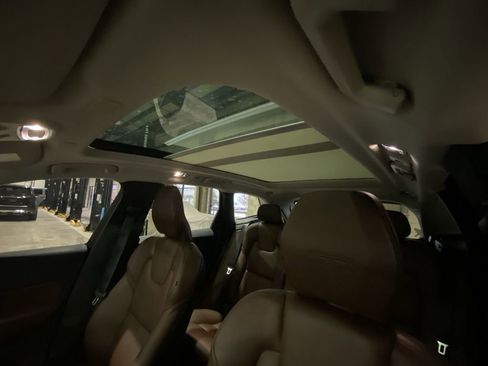 Used 2020 Volvo XC60 T5 Inscription image 14