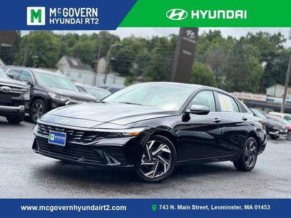 Used 2025 Hyundai Elantra Limited