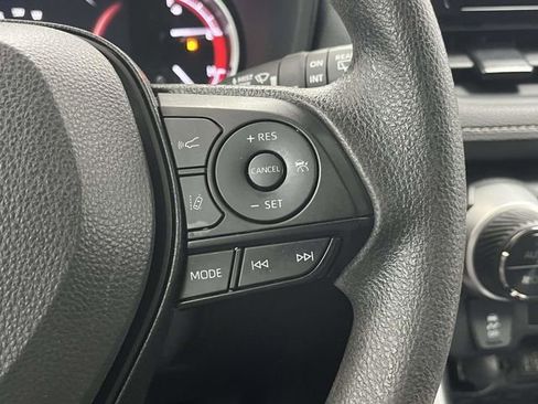 Used 2024 Toyota RAV4 XLE image 29