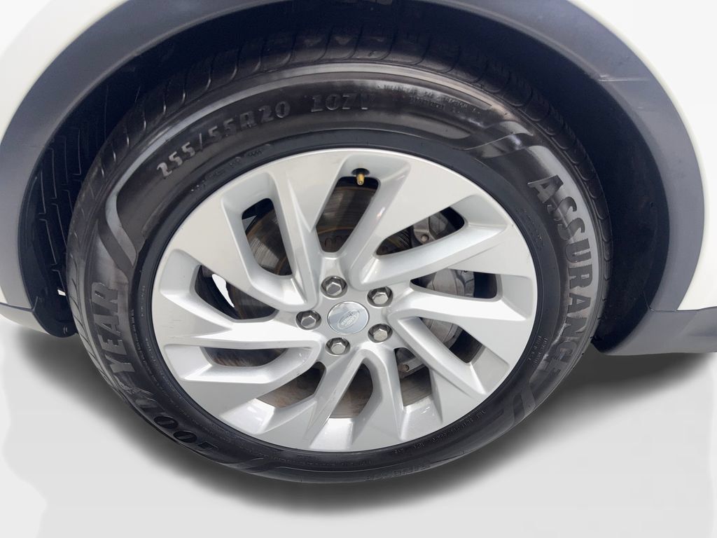 Used 2025 Land Rover Discovery S AWD/4WD image 93