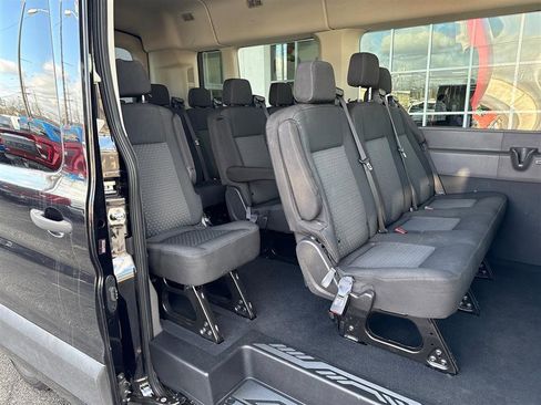 Used 2023 Ford Transit 350 XLT image 59