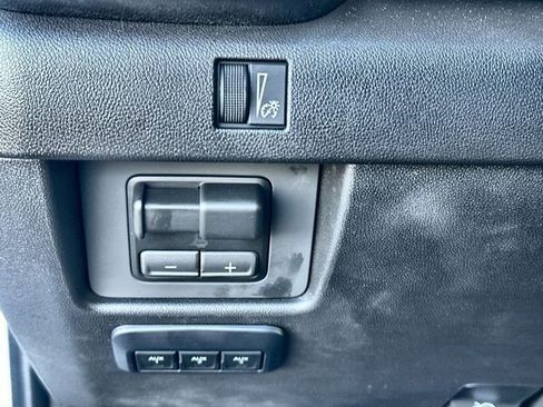 New 2026 GMC Canyon AT4X w/ AT4X AEV Edition image 18