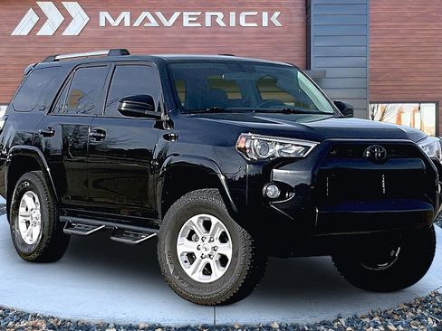 Used 2019 Toyota 4Runner SR5 image 1