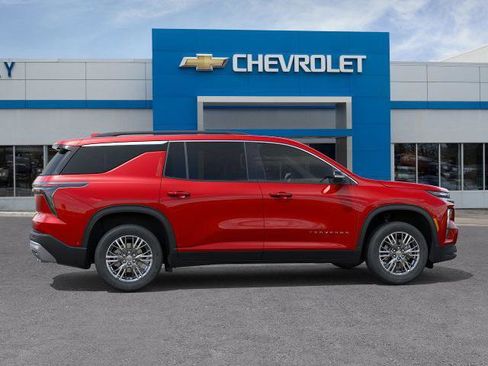 New 2026 Chevrolet Traverse LT w/ Driver Confidence Package image 39