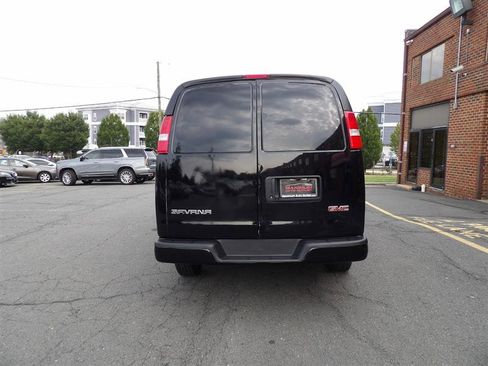 Used 2019 GMC Savana 2500 image 7