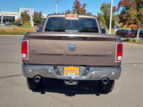 Used 2018 RAM 1500 Laramie w/ Convenience Group image 13