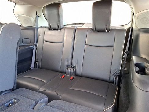 Used 2020 INFINITI QX60 Luxe w/ Essential Package image 14