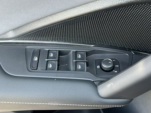 New 2026 Volkswagen Tiguan SE R-Line image 18