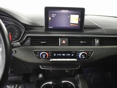 Used 2019 Audi A4 2.0T Premium image 18